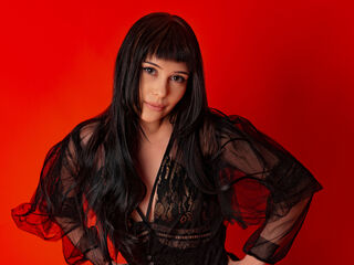 hot cam girl fingering shaved pussy RivenAmelia