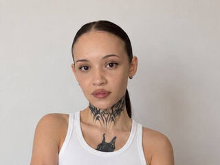 masturbating webcam girl RosettaMellos