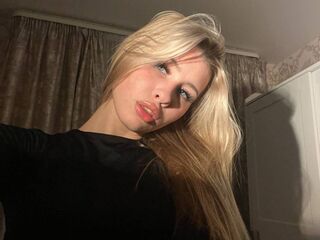 sex webcam chatroom RowanBellamy