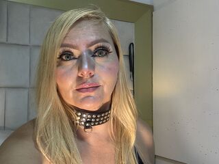girl naked RoxaneGrace