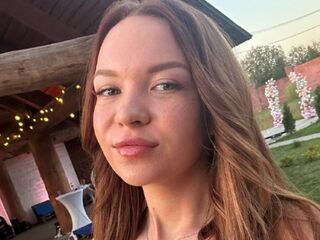 free web cam chat SadeBergum