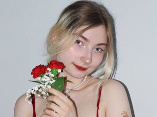 masturbating webcam girl SandaPlocek