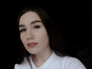 beautiful webcam girl SarahKendal