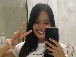 naked webcam girl SelenaMulvehill