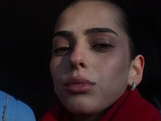 topless webcam girl SheritaGittinger