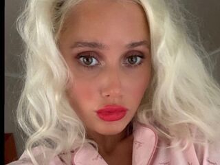 cam girl masturbating with dildo ShiraMitman