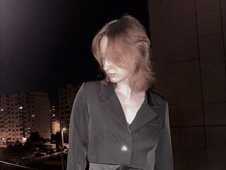 camgirl masturbating ShirleenWiens