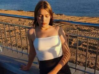 porn cam SuziBarringer