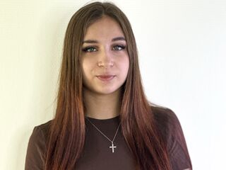 hot cam girl masturbating with vibrator TiffaniStaub