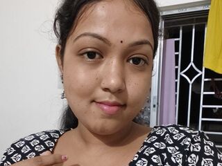 camgirl live porn cam TrishaSaha