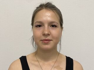 fingering cam girl picture TrudiPernell