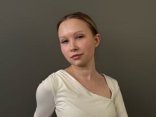 masturbating cam girl VasilikiAnliker