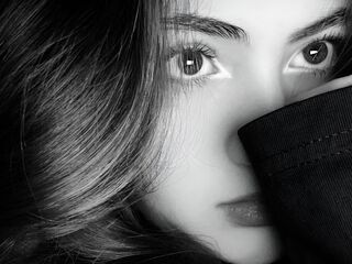 masturbating VickyToure