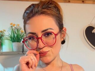 streaming live webcam VictoriaFalon