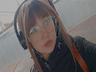 naked girl with webcam fingering pussy WillettaBoldul