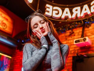 free webcam chat XeniaUsher