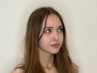 free webcam chat YokoMagliacane